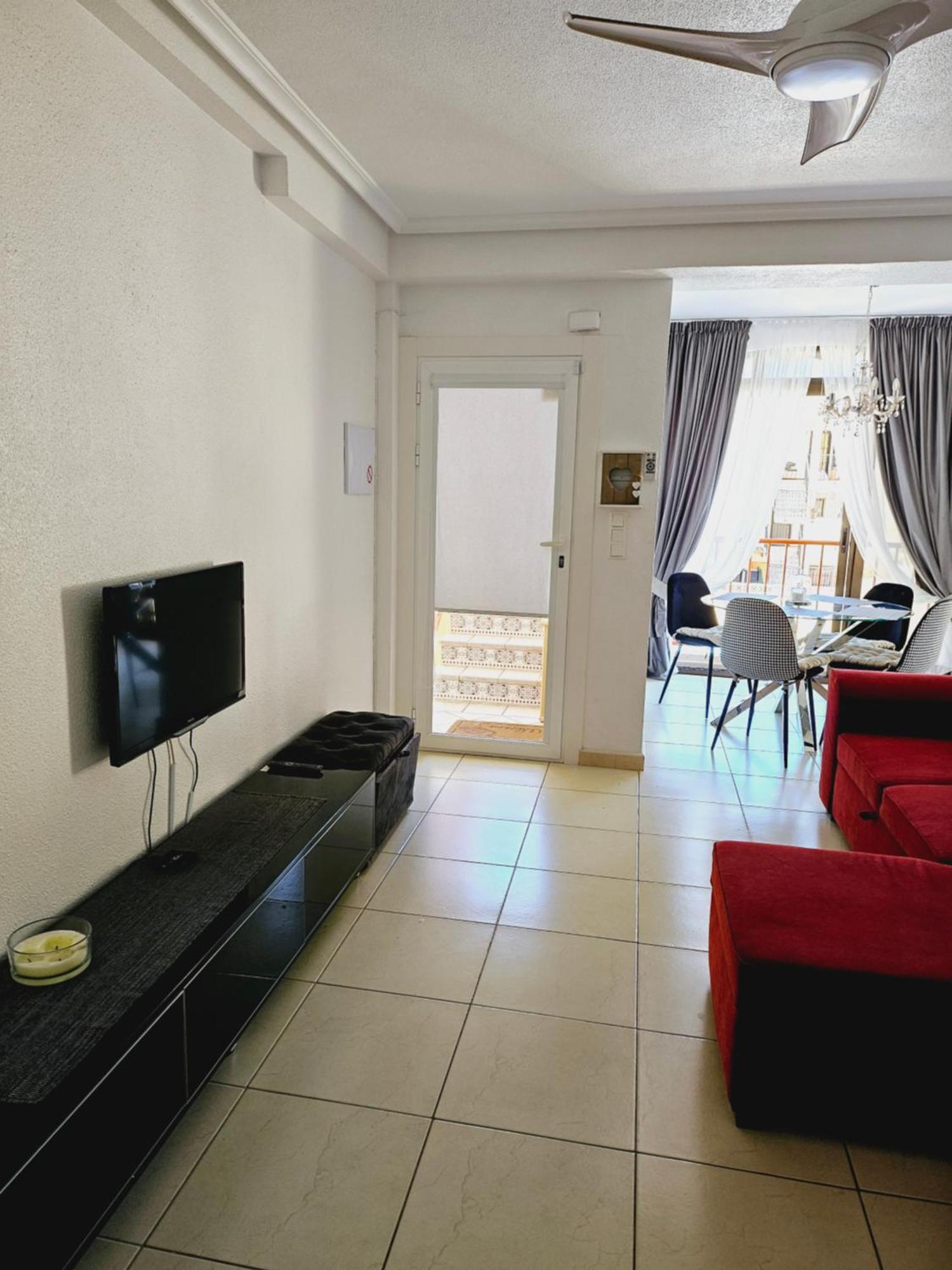 Sunny Apartament Near La Mata Beach Torrevieja Ngoại thất bức ảnh