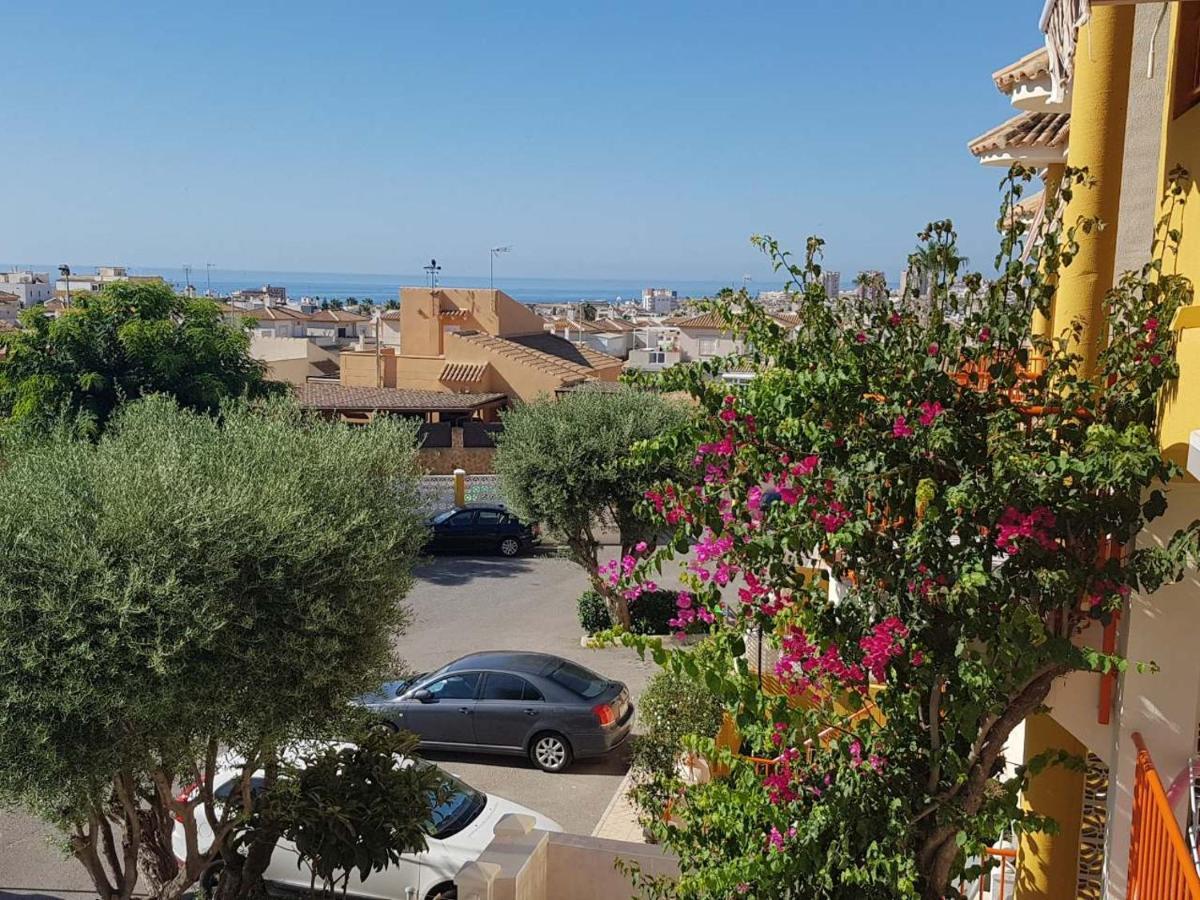 Sunny Apartament Near La Mata Beach Torrevieja Ngoại thất bức ảnh