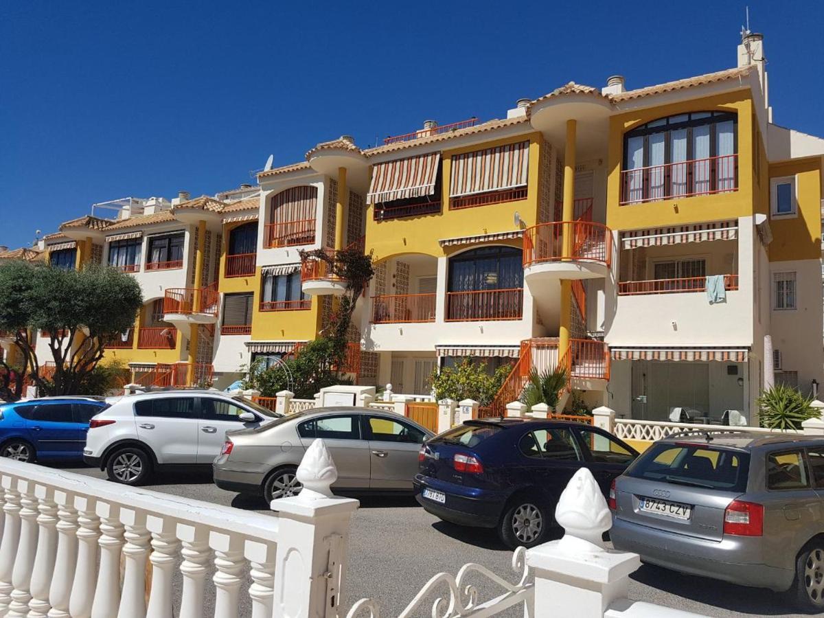 Sunny Apartament Near La Mata Beach Torrevieja Ngoại thất bức ảnh